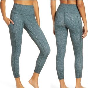 Zella Live-In High Waist Pocket 7/8 Leggings